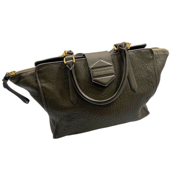 Marc Jacobs Flipping Out Tote Lambskin Leather in Dark Olive Martini - Picture 1 of 11